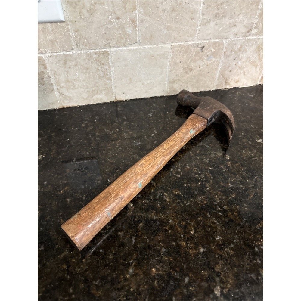 STANLEY 51 1/2 16 oz CLAW HAMMER ORIGINAL HANDLE OLD LOGO Vintage